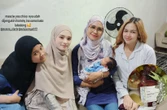 Momen Inara Rusli Menengok Anak Virgoun dan Lindi Fitriyana