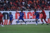Persija & Persib Kebanjiran Sanksi, Beckham hingga Rizky Ridho Dapat Teguran Keras