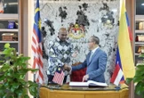 Perkuat Pelindungan dan Kerja Sama Bilateral, Menteri Mukhtarudin Temui Kementerian Sumber Manusia Malaysia