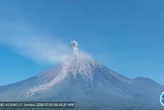 Gunung Semeru Erupsi 7 Kali Selama 4 Jam, Tinggi Letusan 400 hingga 1.300 Meter