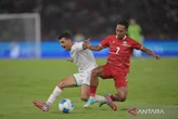 Viral Perlakuan Tak Terpuji Oknum Fans Garuda, Beckham Putra Balas Lewat Pesan Berkelas