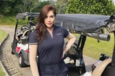 Fokus Ikuti Turnamen Golf, Meutia Cut Pilih Tunda Rilis Album Baru