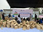 Terima Bantuan Sapi Presiden, PB IKA PMII Salurkan 5.000 Paket Daging