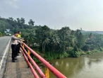Standing Motor di Atas Jembatan, Rifki Terjatuh ke Sungai Kampar Lalu Hilang