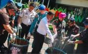 Berantas BKC Ilegal, Bea Cukai Banyuwangi Musnahkan Rokok dan MMEA Senilai Miliaran