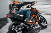 KTM Memperkenalkan Mesin Baru 350cc untuk Model 390 Duke dan Adventure