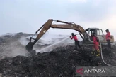 102 Warga Mengungsi Imbas Kebakaran di TPA Jatiwaringin, BNPB Menyiagakan Tim Medis