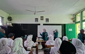 Dosen Humas & Komdigi UNJ Latih Santri Al-Wathoniyah Kuasai Keterampilan Digital