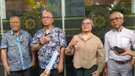 Puluhan Tokoh Publik Serahkan Dokumen Amicus Curiae, Dukung Keadilan untuk Nadiem