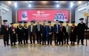 Abidin Fikri DPR Resmi Bergelar Doktor Ilmu Hukum, Rektor Bambang Sampaikan Apresiasi