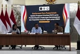 Kepala Bakom RI Pastikan Program MBG Lanjut, Hanya Pembangunan Dapur Baru yang Disetop