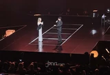 Raisa dan Sung Si-kyung Beri Kejutan saat Konser Love & Let Go