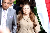 3 Berita Artis Terheboh: Lisa Beber Aliran Dana Ridwan Kamil, Ruben Ingin Haters Ditahan