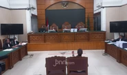 Nikita Mirzani Ditegur Hakim Saat Sidang Gegara Hal Ini
