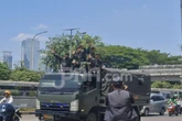 Lihat! Prajurit TNI AD Keliling Jakarta, Imbau Warga Tak Terprovokasi