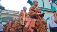 Kala Bhikkhu Thudong Singgah di Masjid Agung Semarang: Wujud Persaudaraan Lintas Iman