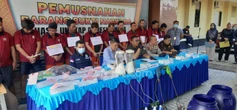 Polda Sumsel Tangkap 17 Kurir, Musnahkan 11,7 Kg Sabu-Sabu dan 1.317 Butir Ekstasi
