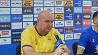 Badai Kelelahan Hantam Persib, Bojan Hodak Siapkan Langkah Tak Terduga Hadapi Persis