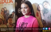 El Rumi Lamar Syifa Hadju, Marsha Aruan: Selamat ya. Semoga lancar