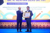 Gubernur Herman Deru Raih Penghargaan sebagai Pelopor Percepatan Meritokrasi dari BKN