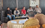 Gelar KIE Suporter di Ternate, Kemenpora: Suporter Jadi Energi Industri Sepak Bola