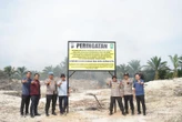 Operasi Besar di Kuansing, Polda Riau Musnahkan 13 Rakit Tambang Emas