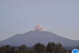 Gunung Raung Erupsi Lagi, Tinggi Kolom Letusan 600 Meter di Atas Puncak