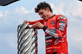 Tak Dianggap Rival oleh Valentino Rossi, Marc Marquez Beri Respons Tenang