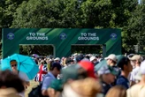 Wimbledon 2025: Carlos Alcaraz Butuh 277 Menit Tembus 64 Besar, Penonton Kehausan
