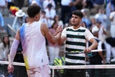 Roland Garros 2025: Carlos Alcaraz dan Iga Swiatek Selamat