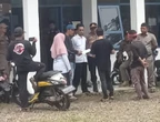 Warga Desak Bupati Morowali Utara Aktifkan Kembali Jabatan Ahlis sebagai Kades Tamainusi