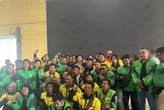 Wapres Gibran Ajak Ratusan Pengemudi Ojol Batam Makan Siang Bersama
