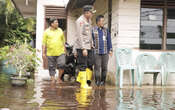 Ratusan Rumah di Siak Dilanda Banjir, Kapolres Turun Pastikan Kebutuhan Warga Terpenuhi