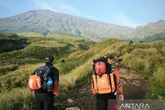 Kemenpar Pastikan Evakuasi WNA Swiss di Rinjani Berjalan Aman & Cepat