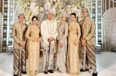 3 Berita Artis Terheboh: Tisa dan Syifa Tak Dibuatkan Seragam, Ahmad Dhani Bicara Ngunduh mantu