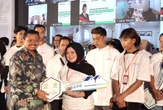 Bersinergi, Menteri PKP & Bupati Dony Serahkan 1.080 Kunci Rumah Baru Bersubsidi