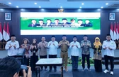 Kemenag Luncurkan Program Zakat dan Wakaf untuk Pemberdayaan Masyarakat