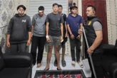 Polsek Bukit Raya Tangkap 5 Remaja, Barbuk Senjata Berbahaya