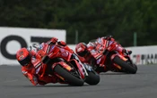 Tertekan Hebat! Pecco Bagnaia Akui Sulit Bersinar di Bawah Bayang-Bayang Marc Marquez