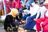 Khofifah Siapkan Puluhan Ribu Beasiswa Demi Putus Rantai Kemiskinan di Jatim