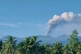 Gunung Dukono Erupsi, Lontarkan Abu Vulkanik Setinggi 1.000 Meter, Status Waspada