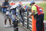 Lihat Detik-Detik Kecelakaan di MotoGP Belanda yang Membuat Tangan Alex Marquez Patah