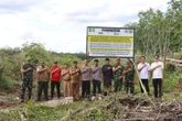 Sesuai Instruksi Kapolda Riau, Plang Peringatan Karhutla Mulai Dipasang di Dumai