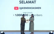 Kemendikdasmen Raih Gold Play Button YouTube