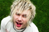 Personel 5 Seconds of Summer, Michael Clifford Rilis Album Solo