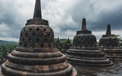 Jandi Mukianto Minta Pemerintah Pertahankan Stairlift di Candi Borobudur