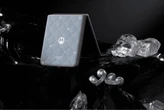 Edisi Terbatas, Motorola Razr Bertabur Kristal Swarovski