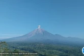 Gunung Semeru Kembali Erupsi, Tinggi Letusan 800 Meter di Atas Puncak