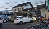 Berkah Fornas VIII NTB, Pusat Oleh-Oleh Diserbu Pembeli, Laris Manis