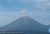 Gunung Semeru 8 Kali Erupsi, Tinggi Letusan Capai 800 Meter, Status Masih Waspada